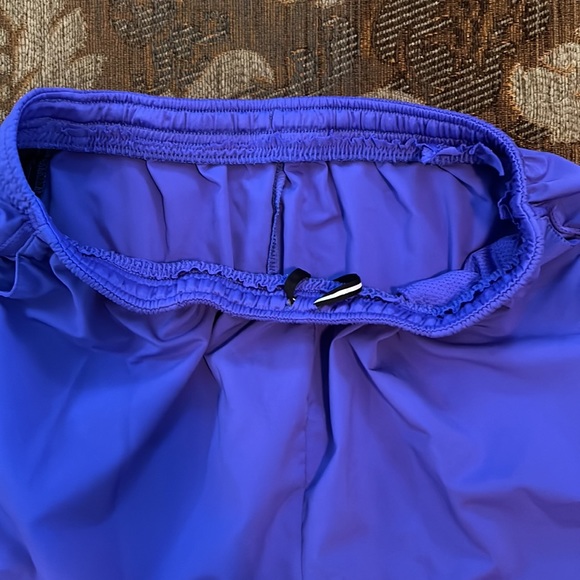 SOLD —————-Mens Nike Dry Fit Shorts - Picture 5 of 5